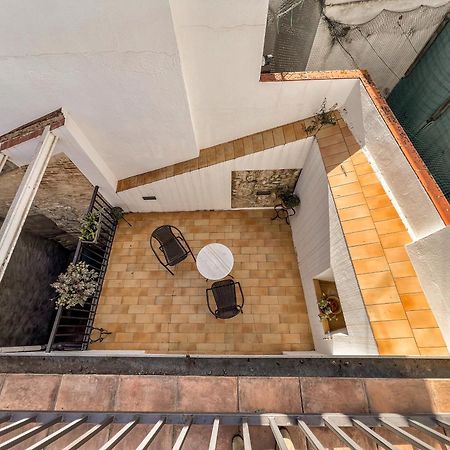 Ganganell Atic Apartamento Con Terraza En Besalú Extérieur photo