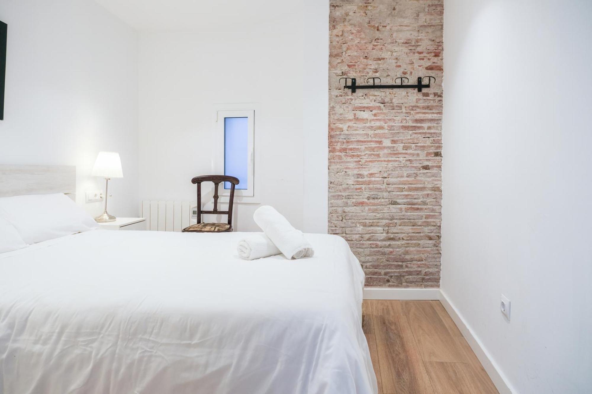 Ganganell Atic Apartamento Con Terraza En Besalú Extérieur photo