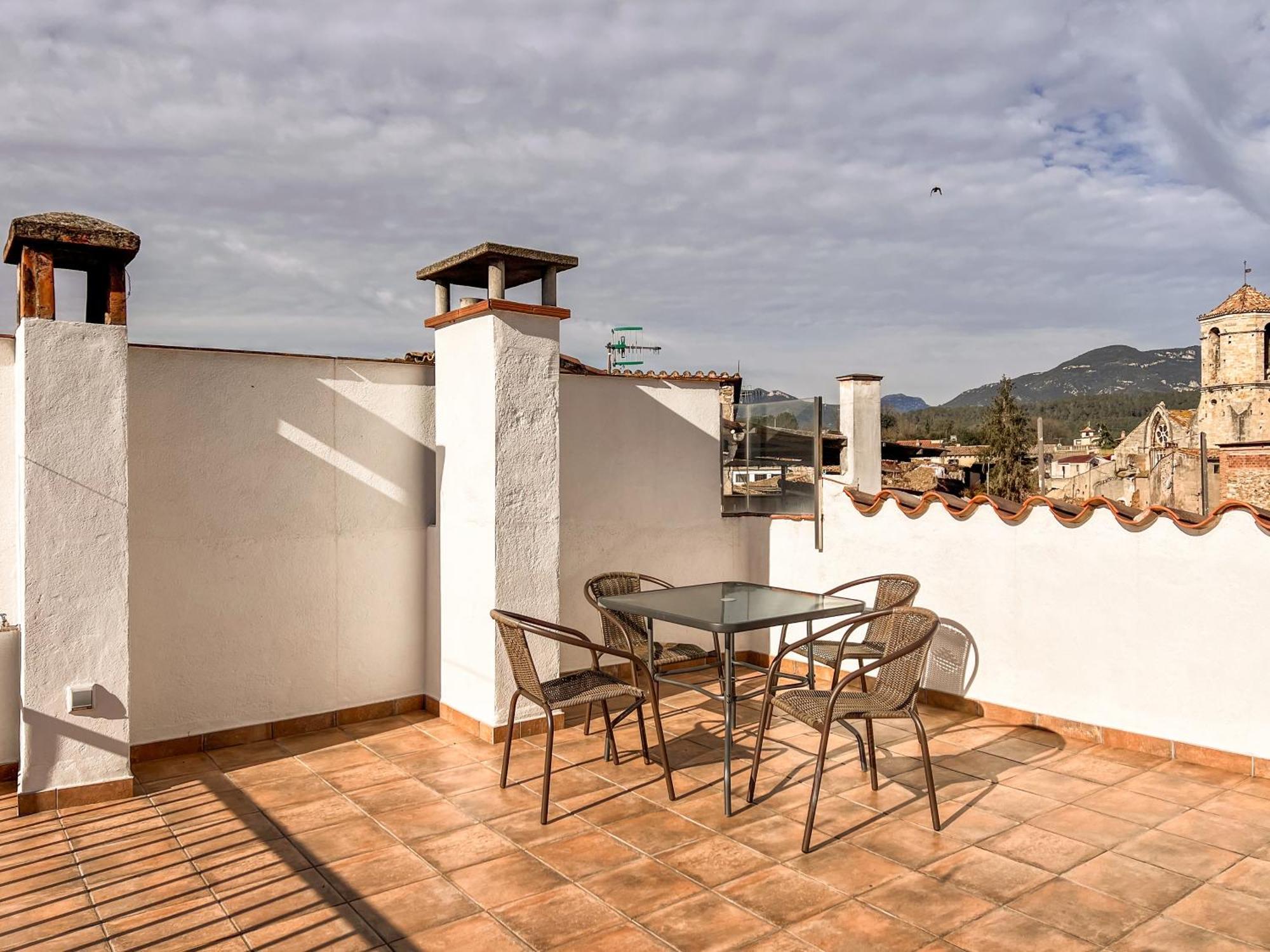 Ganganell Atic Apartamento Con Terraza En Besalú Extérieur photo