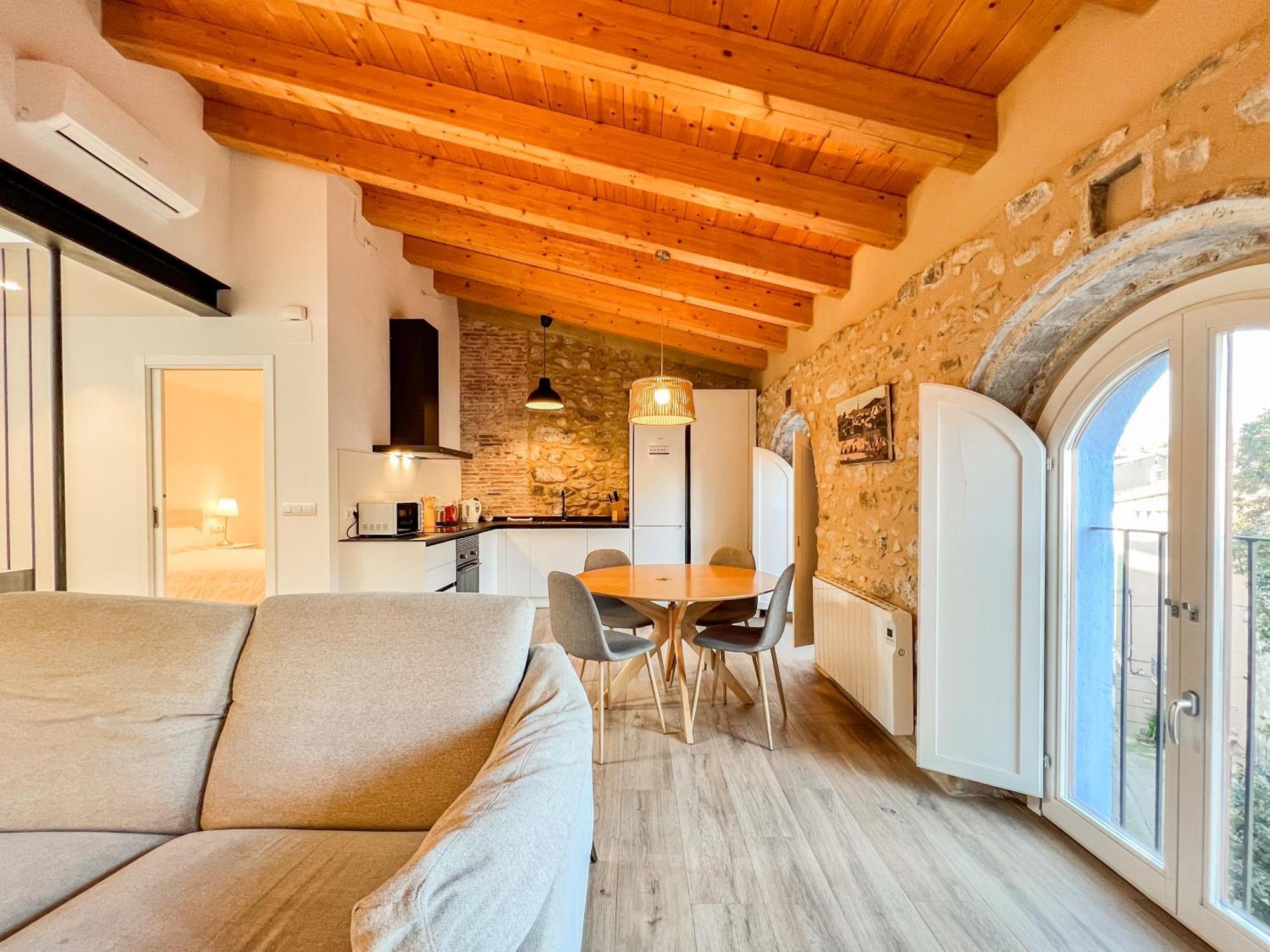 Ganganell Atic Apartamento Con Terraza En Besalú Extérieur photo