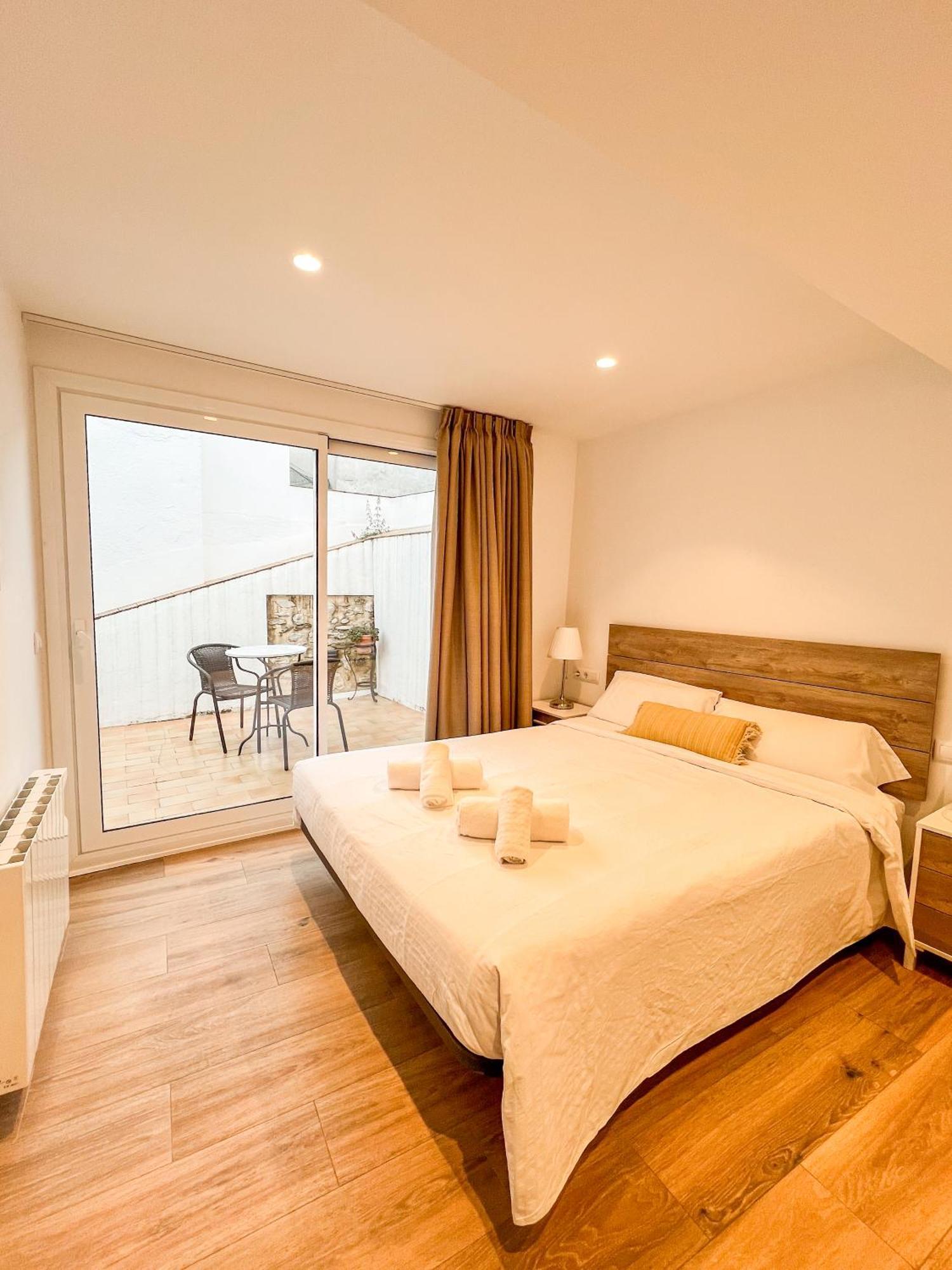 Ganganell Atic Apartamento Con Terraza En Besalú Extérieur photo